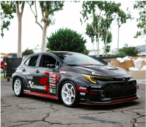 Seibon OEM-Style Dry Carbon Fiber Fenders Toyota GR Corolla 2023-2025